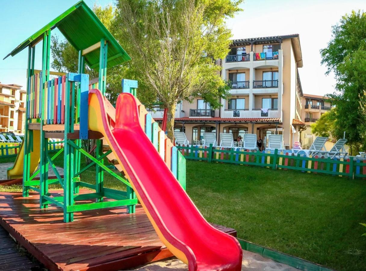 Resort Oasis Del Mare - Ultra Lozenets